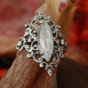 VINCANA - srebrny pierścionek z kryształem. Swarovskiego