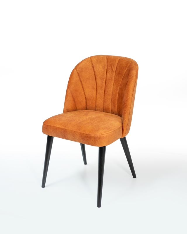 Efektowne krzesło do salonu. Daria na drewnianych nogach – różne kolory