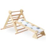 Drewniany, domowy plac zabaw dla dzieci - drabinka + ścianka wspinaczkowa + równoważnia do balansowania - trójkąt. Piklera