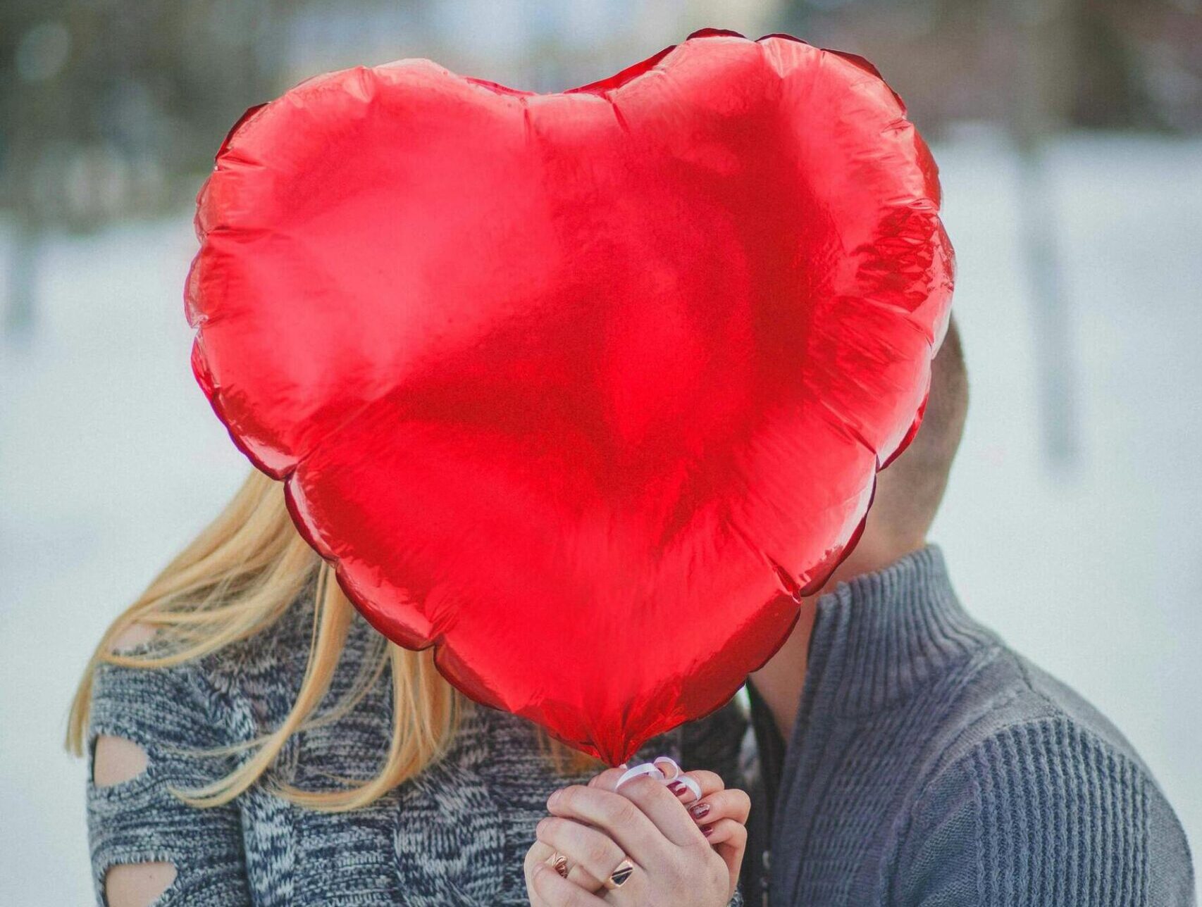 serce, miłość pexels-natalie-bond-1445903