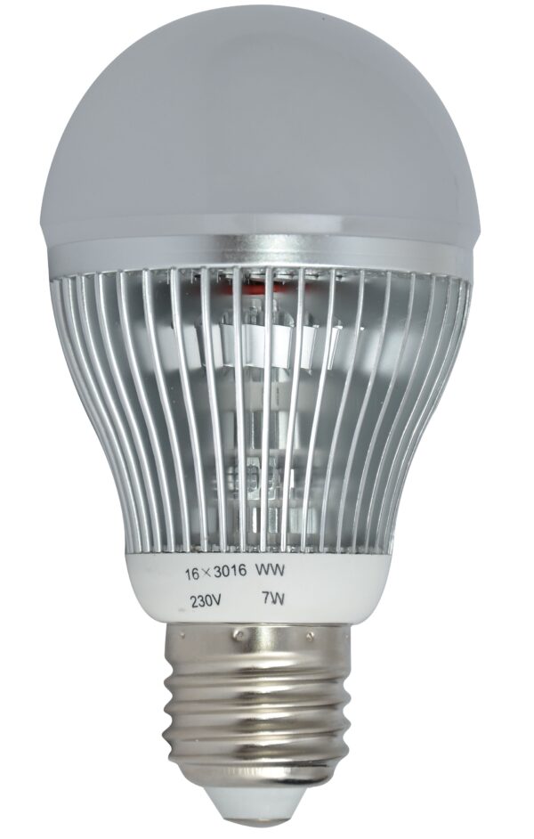 Żarówka. LED E27 6W 2835x24 230V 410lm. Biała. Zimna