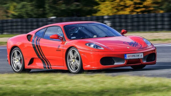 Jazda. Lamborghini. Gallardo i. Ferrari. F430 - kierowca - Tor. Jastrząb (Kielce, Radom) - 2 okrążenia