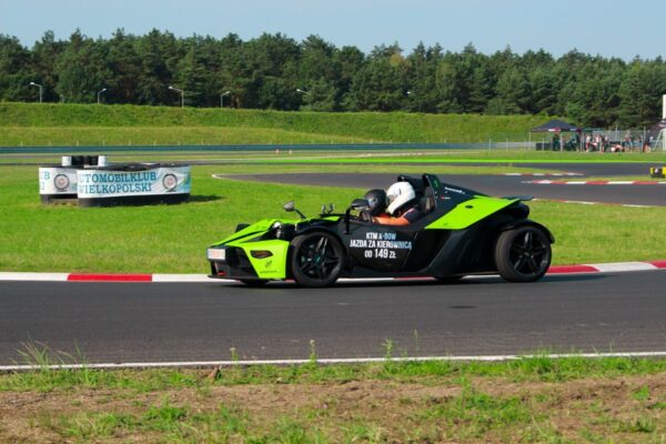 Jazda bolidem. KTM XBOW - kierowca - Tor. Jastrząb (Radom, Kielce) - 1 okrążenie