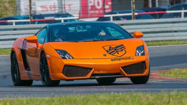 Jazda. Lamborghini. Gallardo i. Ferrari. F430 i. Nissan. GTR - kierowca - Tor. Koszalin - 3 okrążenia